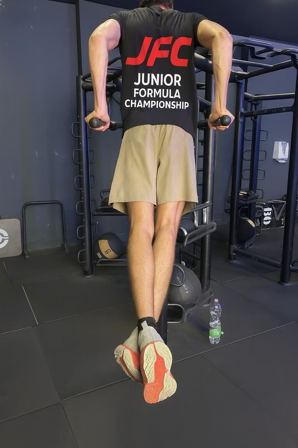 Filippo Massa performing physical training dips